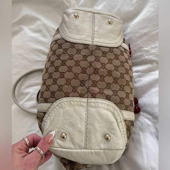 authentic vintage Gucci GG Canvas Bowler Shoulder Bag - Picture 5 of 12